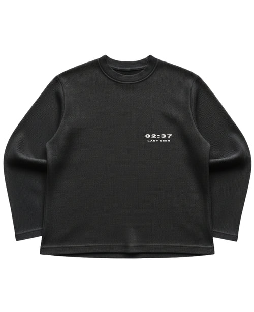 Black waffle knit oversized full-sleeve Front Design